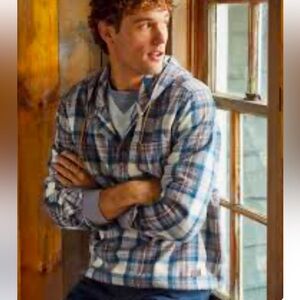 LL Bean Mens Flannel in Perfect Condition